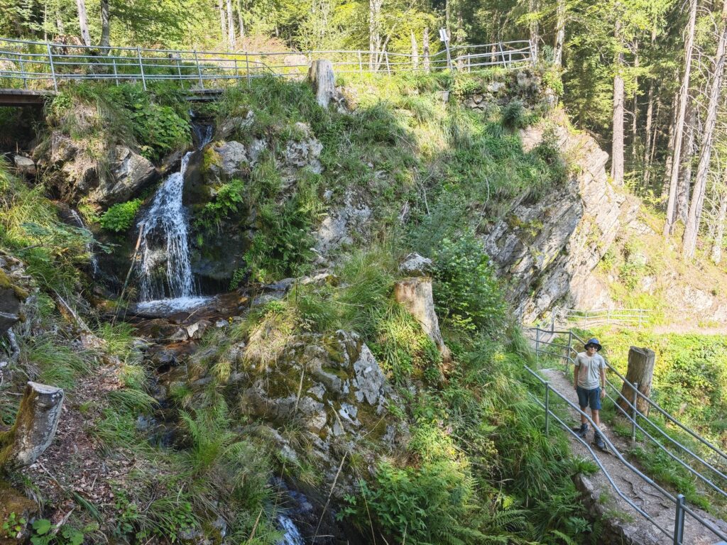 Wandern mit Kindern am Fahler Wasserfall